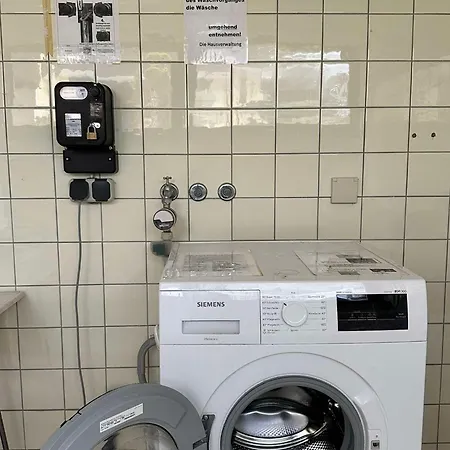 Red Velvet-romantik Mit Balkon & Flussblick - Alpenzeit Im Zentrum Mit Parkplatz Bad Aussee