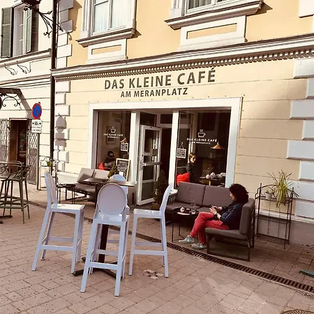 Red Velvet-romantik Mit Balkon - Alpenzeit Im Zentrum Apartment Bad Aussee