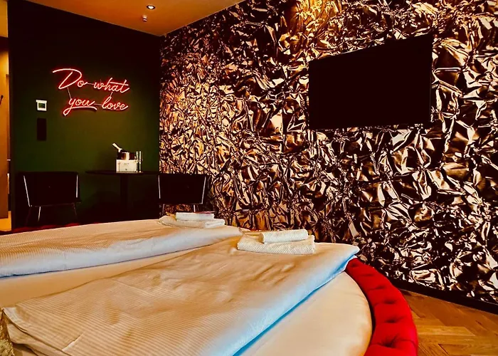 Apartman Red Velvet-romantik Mit Balkon & Flussblick - Alpenzeit Im Zentrum Mit Parkplatz *